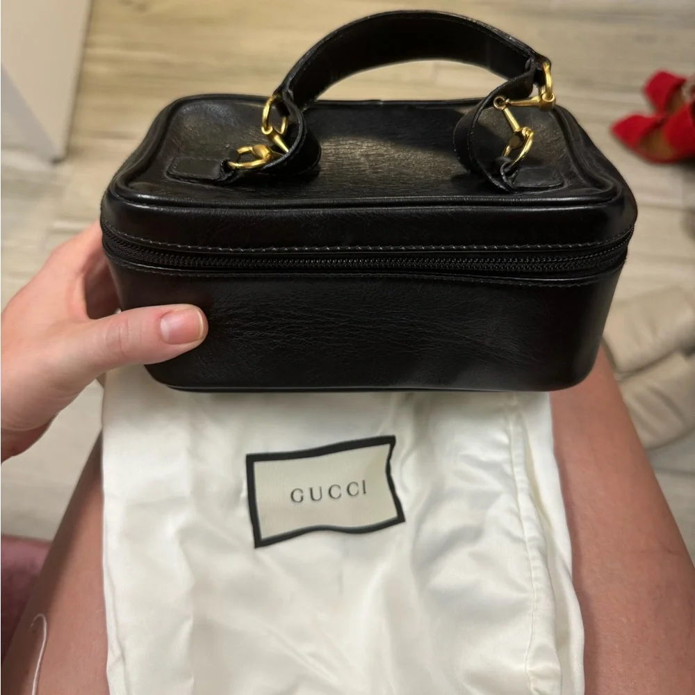 Gucci pouch - Picture 1 of 4